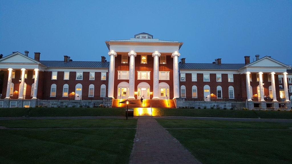 The Blackburn Inn And Conference Center Staunton Exterior foto